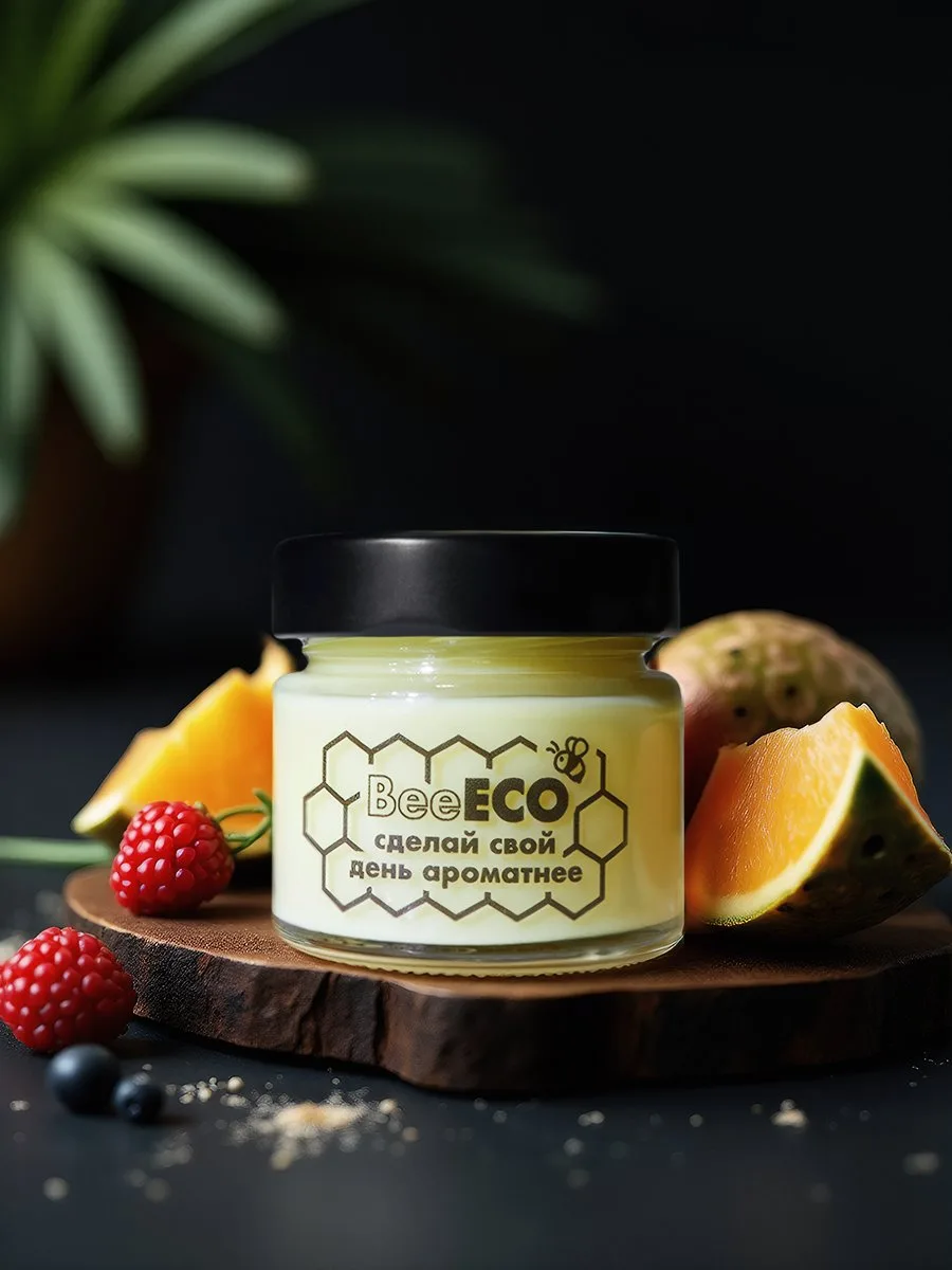 Ароматическая свеча BeeECO «Тропик» на деревянном спиле с тропическими фруктами